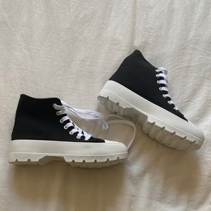 💥SOLD💥Women’s shoes